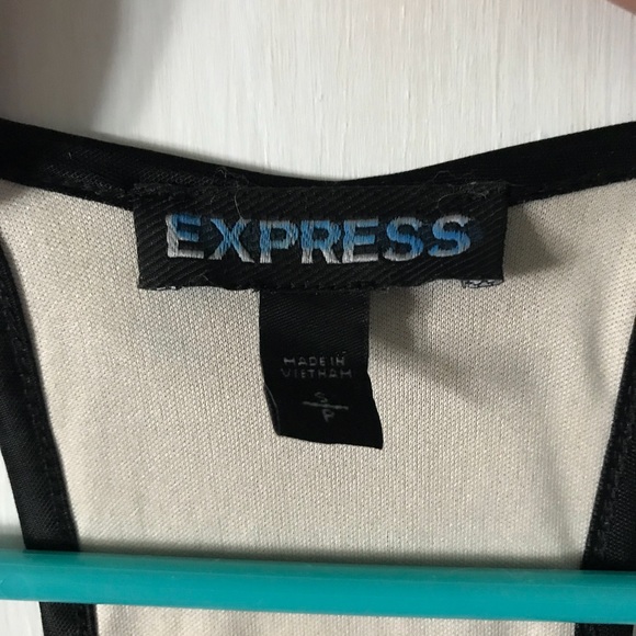 Small petite EXPRESS cami - Picture 3 of 3